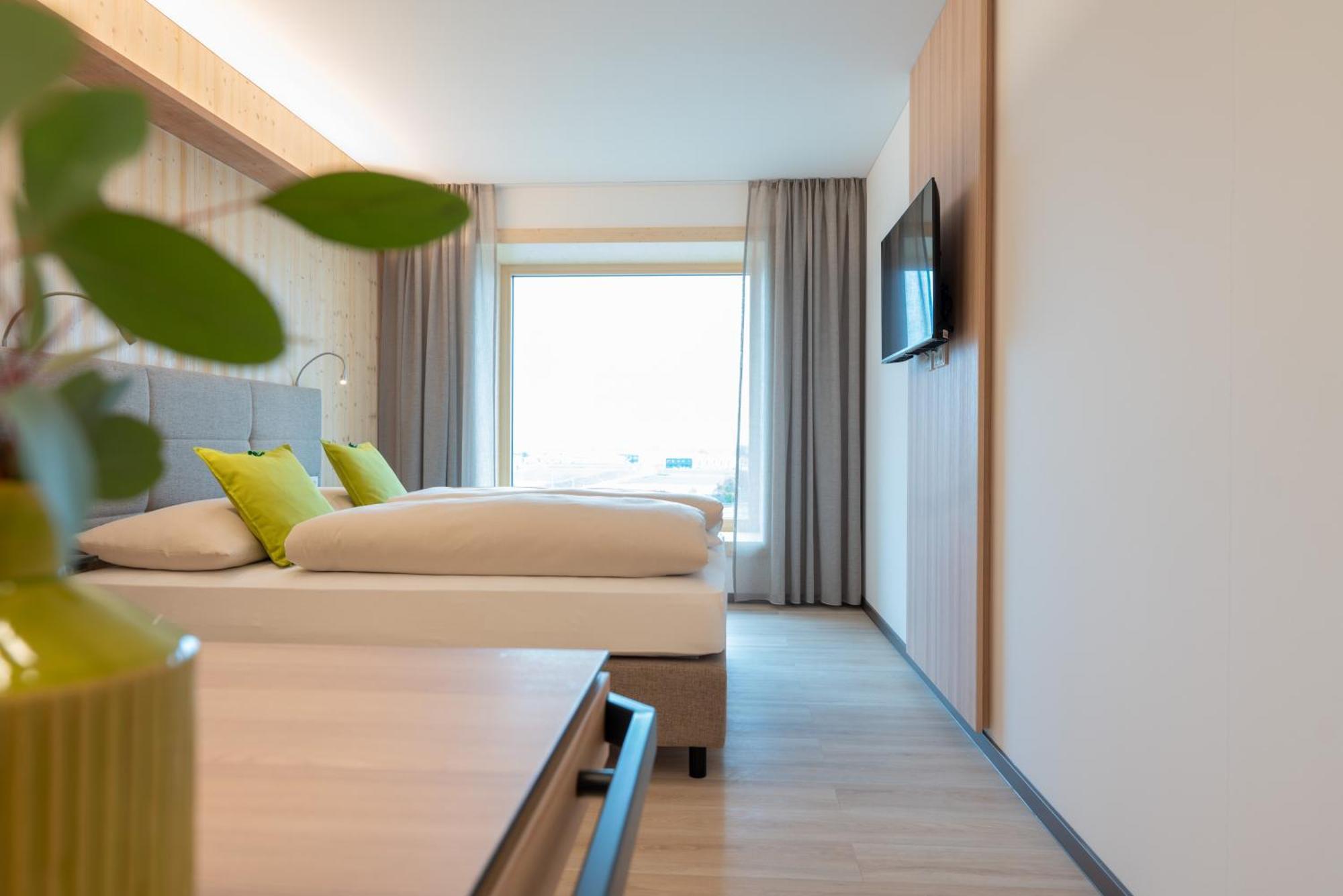 Eee Hotel Eberstalzell エクステリア 写真